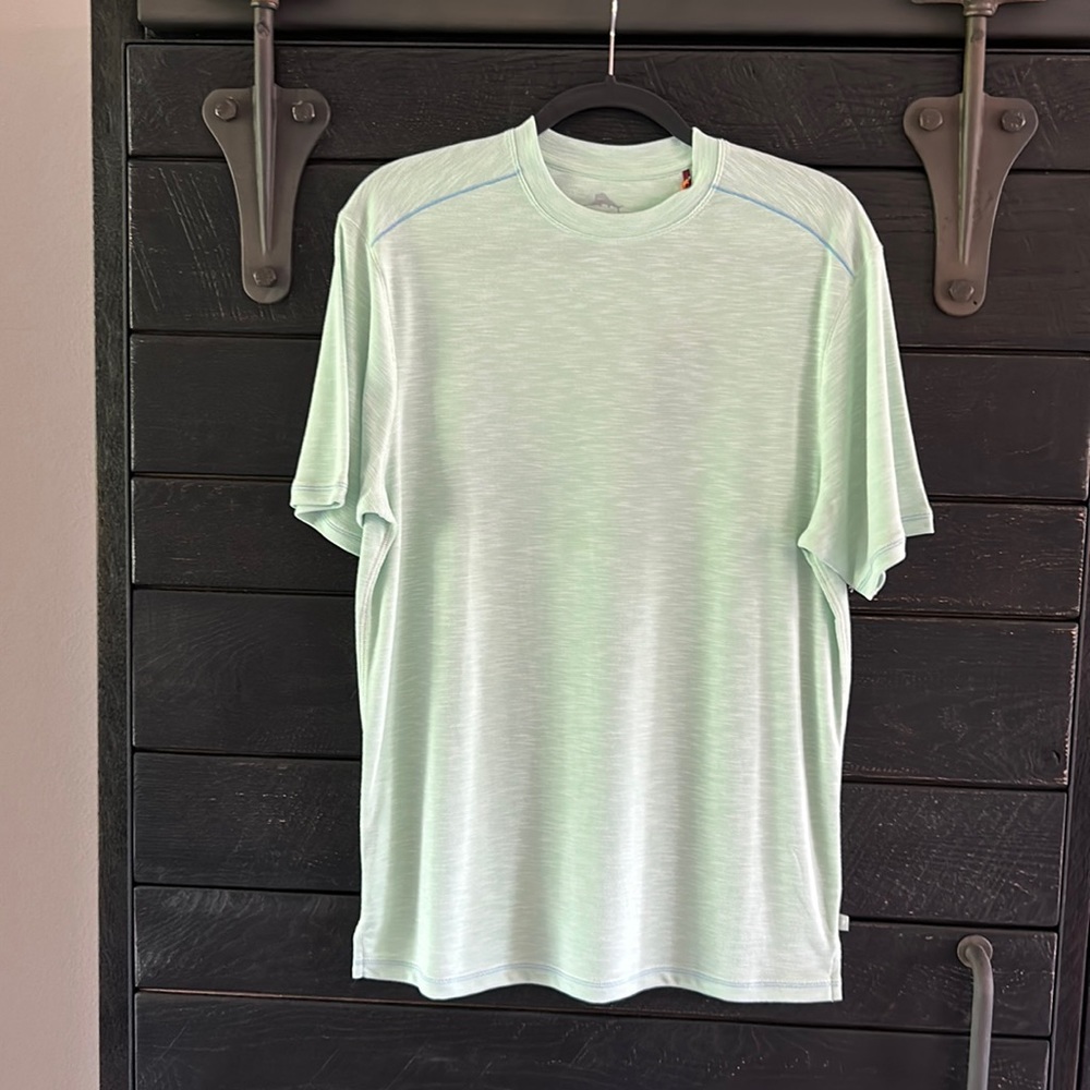 S/P Tommy Bahama pale lime shirt